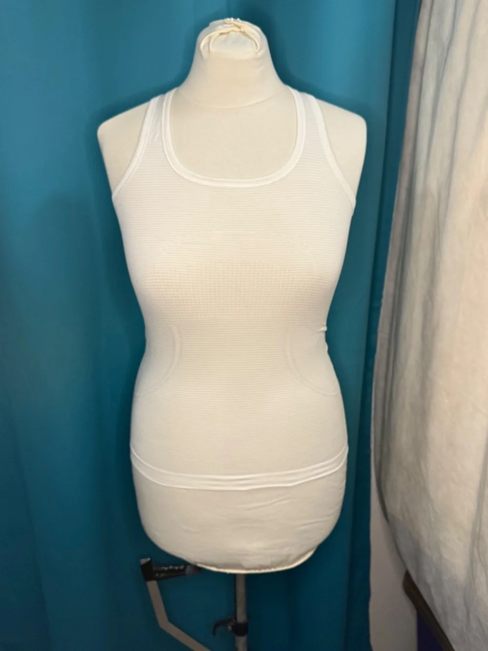 lululemon athletica lululemon swiftly